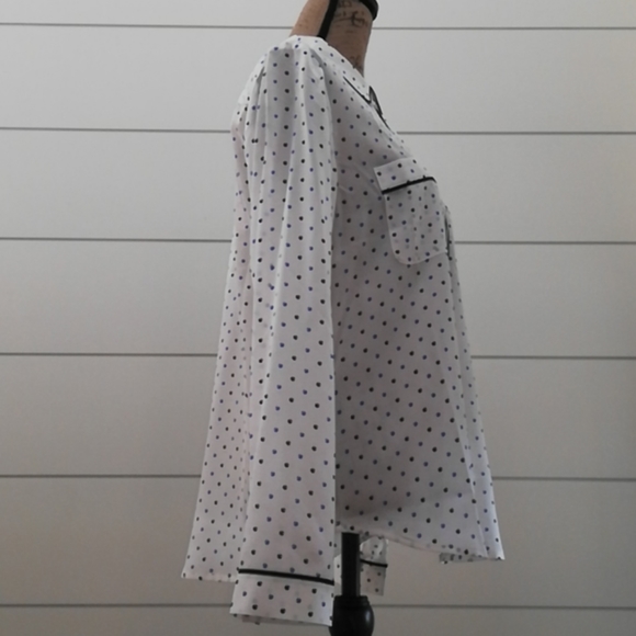 White Blouse with Navy and Blue Circles/Dots (NWT) - Picture 3 of 11
